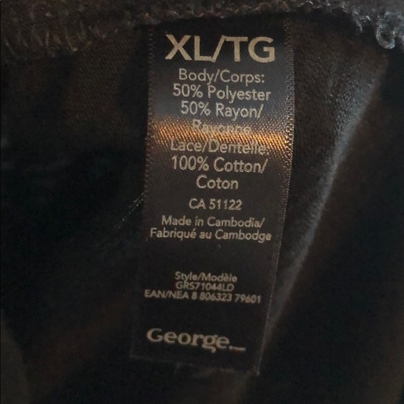 Boho top. Stretchy. - Picture 3 of 3